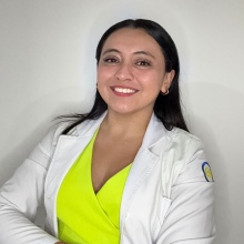 Dr. Elena Pasos Solís
