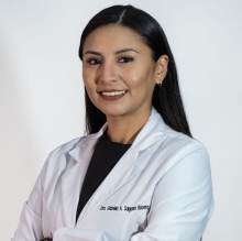 Dr. Gabriela Salguero Becerra